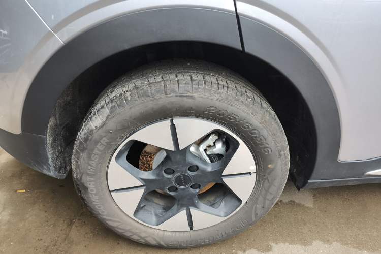 Used Geely Galaxy Geome 2025 UP 410km Exploration Edition
