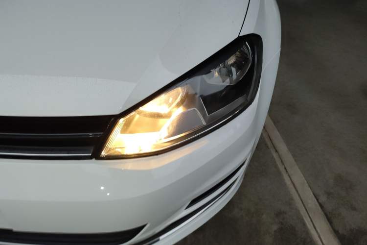 Used Volkswagen Golf 2016 1.6L Automatic Comfort Model
