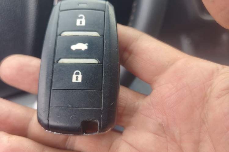 Used Changan CS75 2017 Shangkui Edition 1.5T Automatic Fengxiang Model