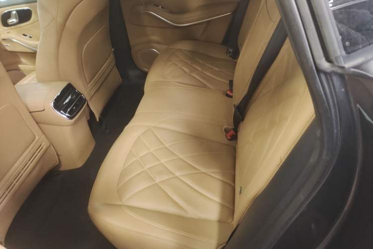 Used Rising R7 2023 Rear-Drive Screen King Pro Edition
