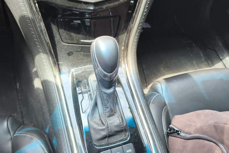 Used Cadillac ATS-L 2017 28T Tech Edition Gear Lever
