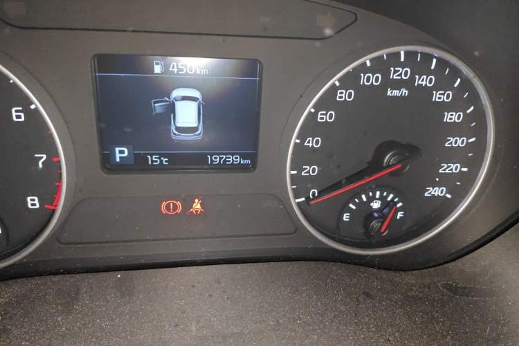 Used Kia KX3 2020 1.5L CVT Trend Edition Odometer Close Up