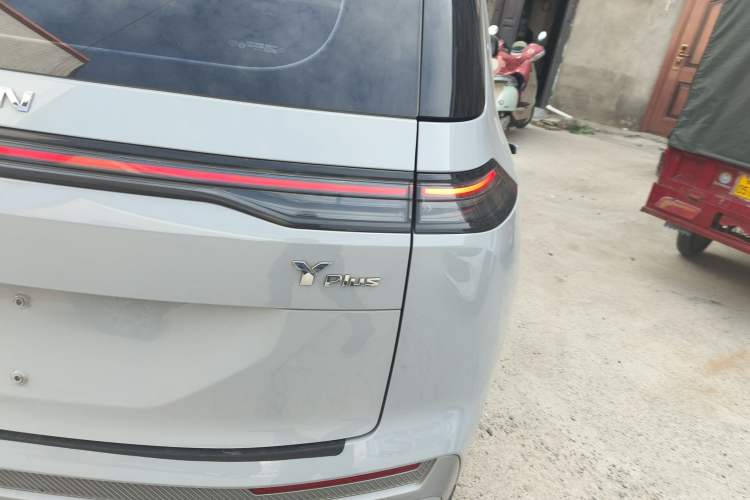 Used AION Y 2023 Plus 510 Enjoy Edition Right Rear Taillight