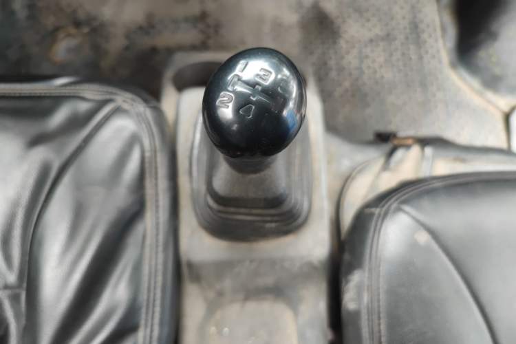 Used CHANGAN KAICHENG Xingguang 4500 2012 1.3L Base Version 4G13S1 Gear Lever