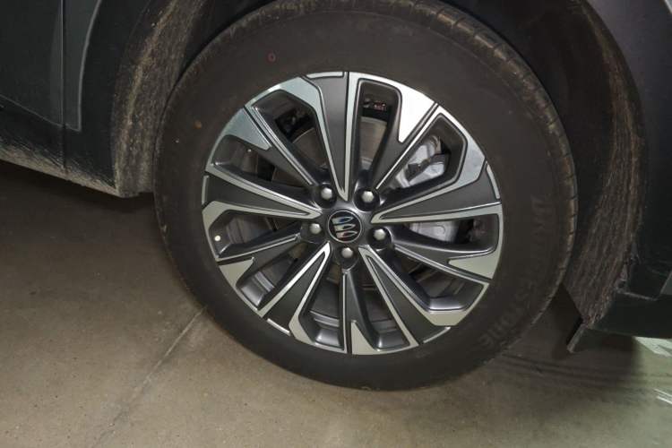 Used Buick Envision 2025 Encore Plus 28T All-Wheel-Drive Platinum Edition
