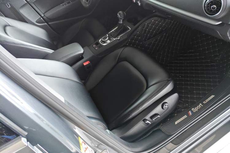 Used Audi A3 2020 Restyled Limousine 35 TFSI Ambition Version China VI