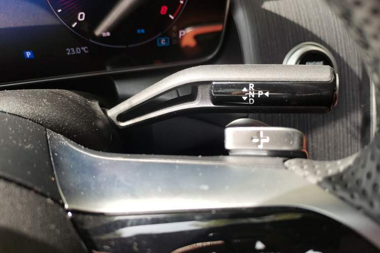 Used Mercedes-Benz GLC 2025 Facelift GLC 260 L 4MATIC Luxury Edition
