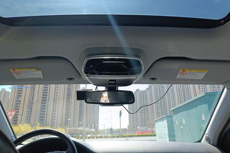 Used Denza 2017 Deluxe Edition Headliner