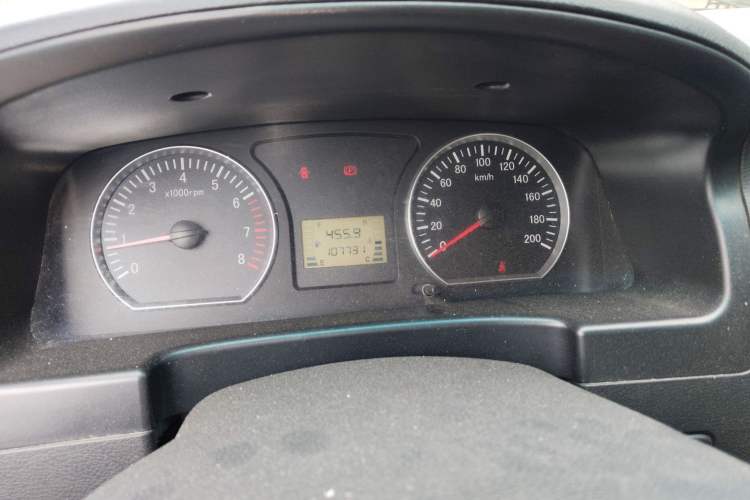 Used FORTHING Lingzhi 2018 M3 1.5L 5-Seat Base Model
