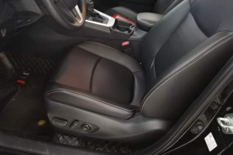 Used Toyota RAV4 2022 2.0L CVT Two-Wheel Drive Fashion Edition
