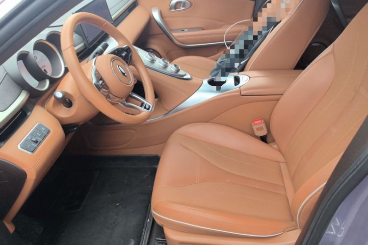 Used ORA Lightning Cat 2022 600 km All-Wheel Drive High-Performance Version Left Front Seat