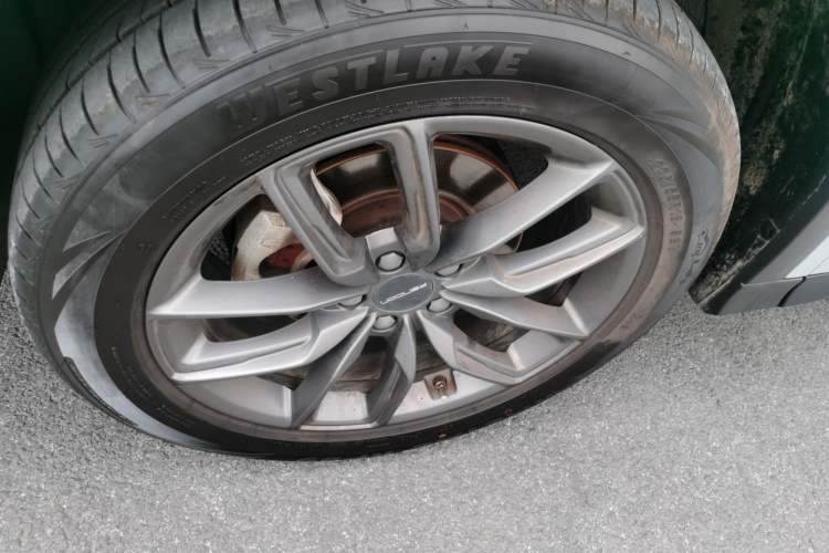 Used Dongfeng Fengon 580 2022 1.5T Automatic Enjoyment Model Exterior 4