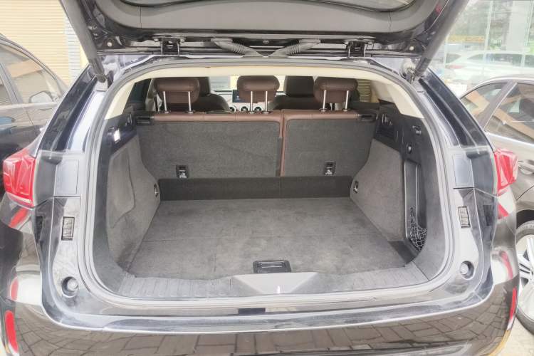 Used Wey VV7 2019 Upgraded Model 2.0T Flagship Version China V Standard Trunk