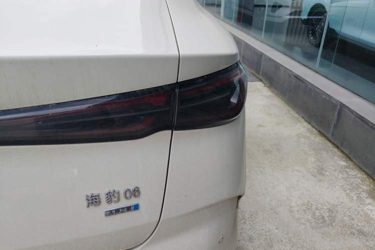 Used BYD Seal 06 New Energy 2025 DM-i Smart Drive 120KM Deluxe Model