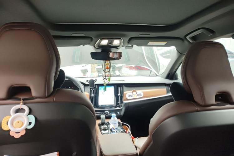 Used Volvo S90 New Energy 2022 T8 eDrive Hybrid Luxury Edition Headliner