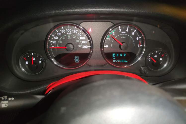 Used Jeep Wrangler 2015 3.0L Sahara Four-Door Comfort Edition