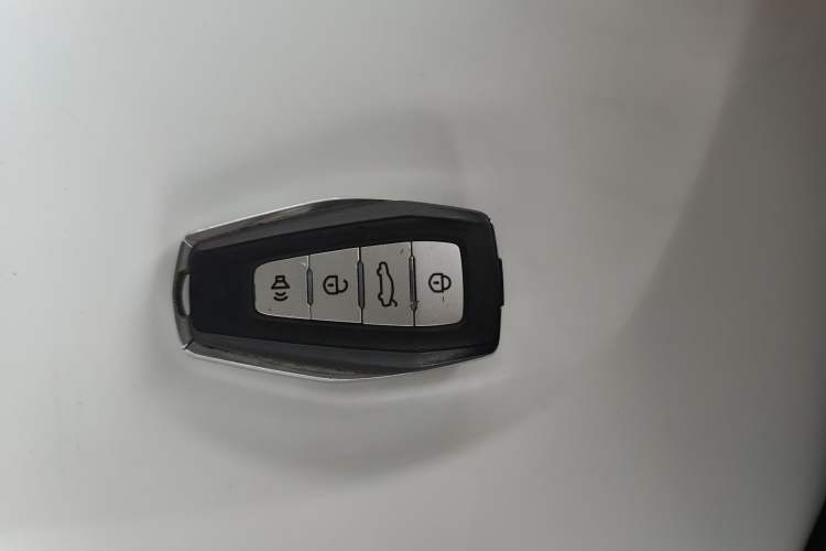 Used Geely Auto Vision X6 2021 PRO 1.4T Manual Luxury Model
