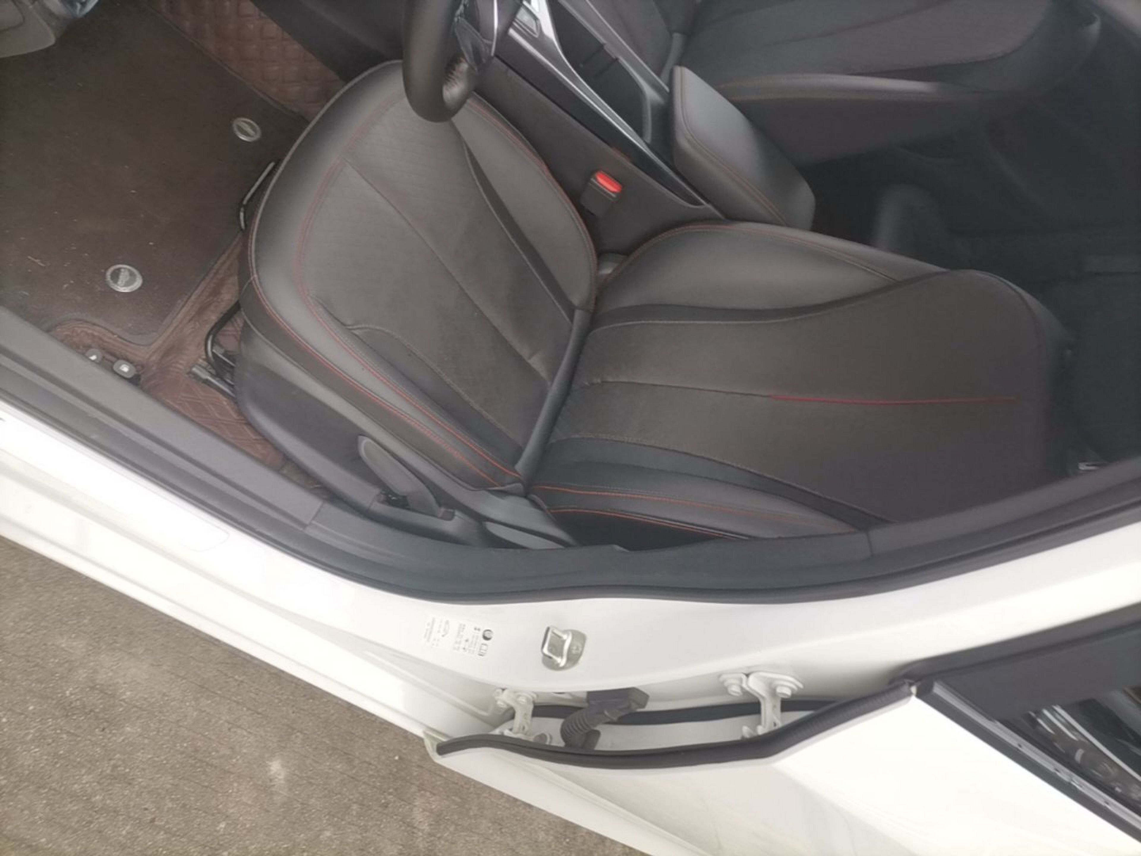 Interior delantero