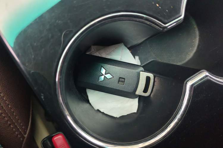 Used Mitsubishi Pajero 2019 3.0L Automatic Standard Edition
