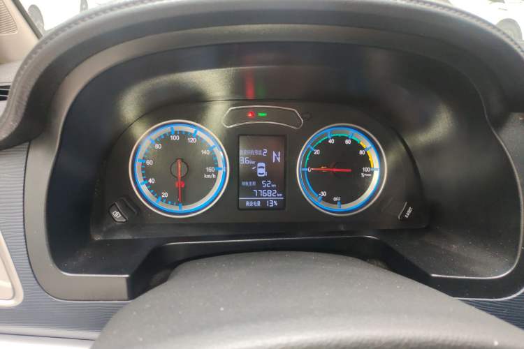 Used FORTHING Lingzhi M5 2022 Standard Version Base Model 7 Seats
