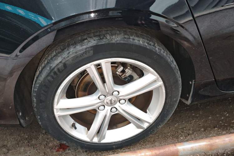 Used Volvo S90 2018 T4 Zhiyuan Edition
