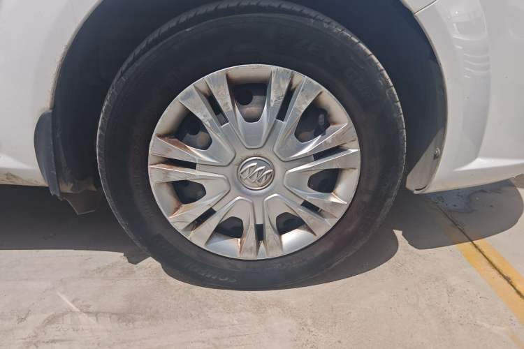 Used Buick Excelle 2015 1.5L Automatic Classic Model
