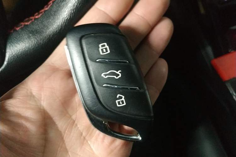 Used MG 5 2021 Revised 300TGI DCT Qingshè Luxurious Enjoyment Edition