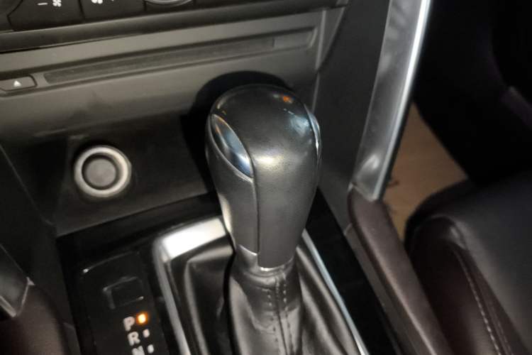 Used Mazda CX-4 2016 2.5L Automatic 4x4 Sky Blue Passion Edition
