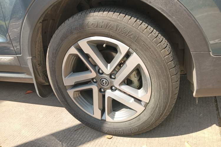 Used CHANGAN CS55 2017 1.5T Automatic Colorful Edition