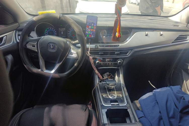 Used CHANGAN Eado New Energy 2019 EV460 Smart Edition Center Console