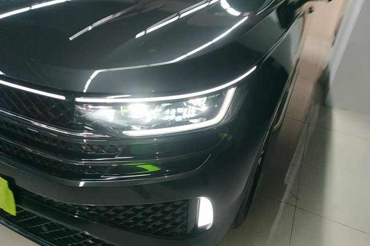 Used Volkswagen Tavendor 2023 380TSI Four-Wheel Drive R-Line Cruise Edition Left Front Headlight