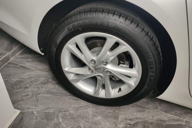 Used Buick Regal 2024 25T Deluxe Edition