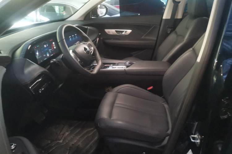 Used Dongfeng Aeolus Huge 2022 Mach Power 1.5T DareDrive Edition · Smart
