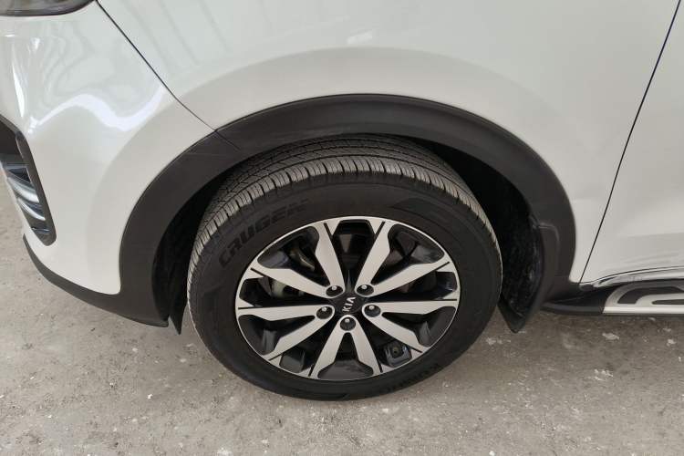 Used Kia KX5 2017 1.6T Automatic Two-Wheel Drive 15th Anniversary Special Edition DLX