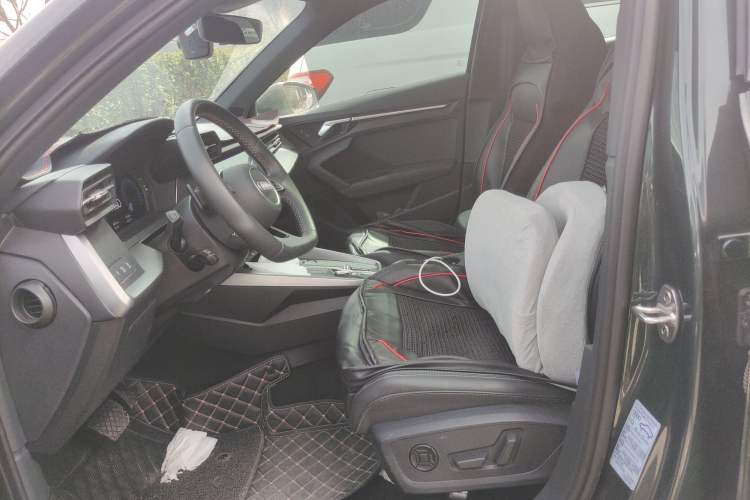 Used Audi A3 2023 Restyled A3L Limousine 35 TFSI Ambition Sport Edition
