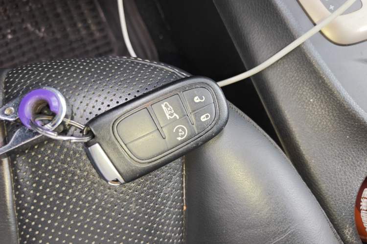 Used Jeep Cherokee 2017 2.4L Superior Edition
