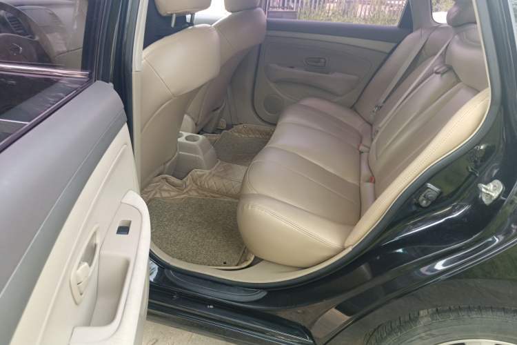 Used Nissan Sylphy 2016 Classic 1.6XE Manual Leading Edition
