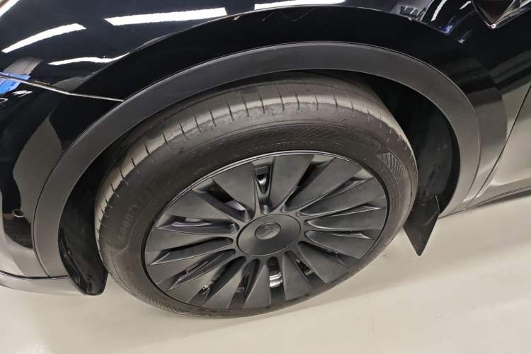 Used Tesla Model Y 2022 Revised Version Long-Range All-Wheel Drive