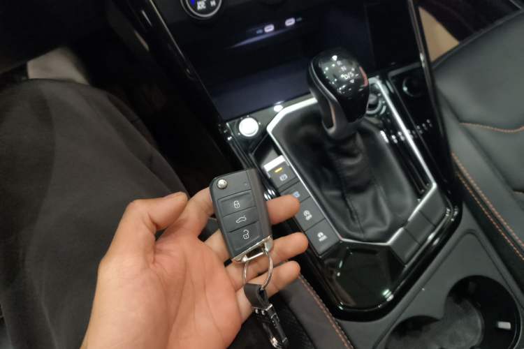 Used Volkswagen Tayron 2021 330TSI Two-Wheel Drive 30th Anniversary Edition
