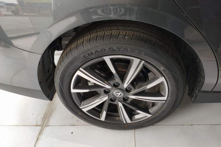 Used CHANGAN Eado 2025 Blue Whale 1.5T 500Bar Prestige Model