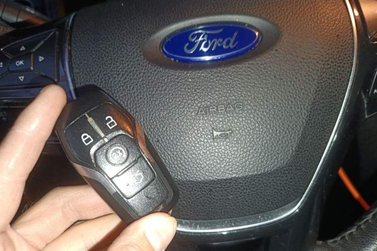 Used Ford Explorer 2016 2.3T Elite Edition
