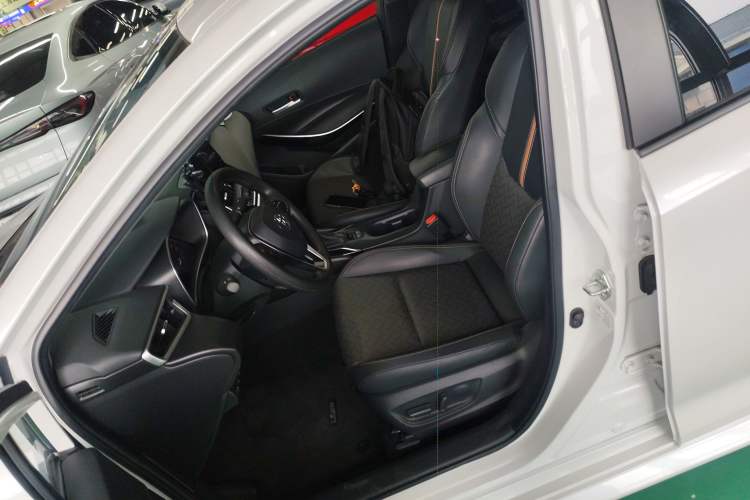 Used Toyota Levin 2023 Smart Electric Hybrid Dual-Engine 1.8L Sport Edition Left Front Seat