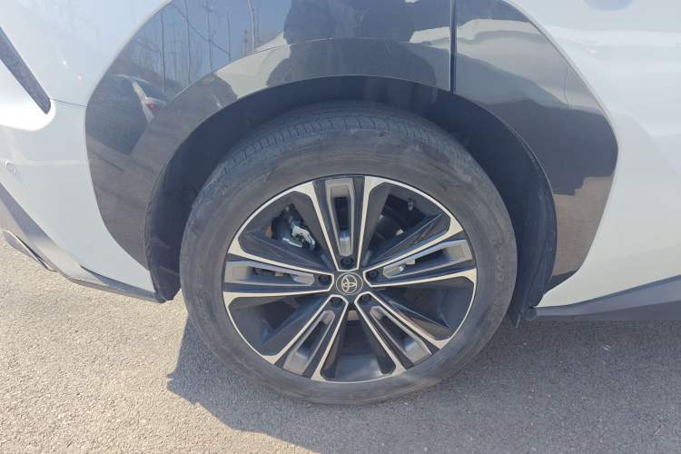 Used Toyota GAC bZ4X 2022 X-MODE Four-Wheel Drive Ultra Exterior 5