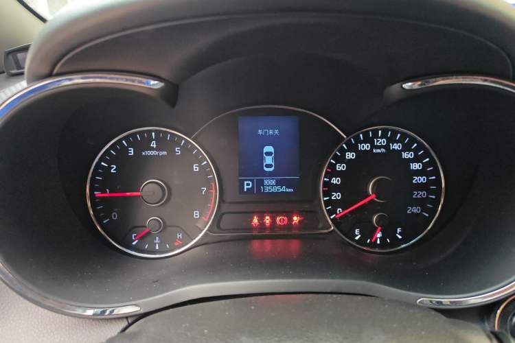 Used Kia K3 2015 1.6L Automatic DLX Instrument Cluster