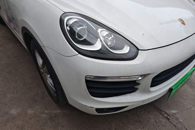 Used Porsche Cayenne 2015 Cayenne 3.0T Right Front Headlight