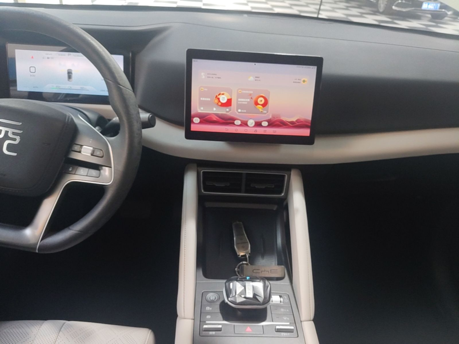BYD Yuan UP 2025 Intelligent Driving Version 401 KM Dynamic Edition — снимка 15