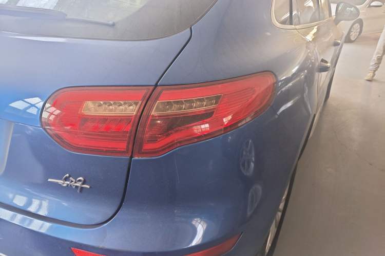 Used Zotye SR9 2017 2.0T Automatic Ultimate Road Edition
