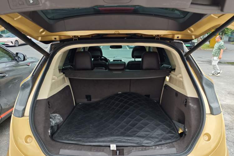 Used Lincoln MKC 2014 2.0T Two-Wheel-Drive Luxury Edition Trunk