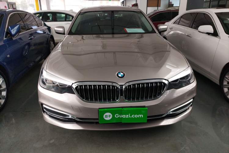 Used BMW 5 Series 2020 525Li Luxury Package
