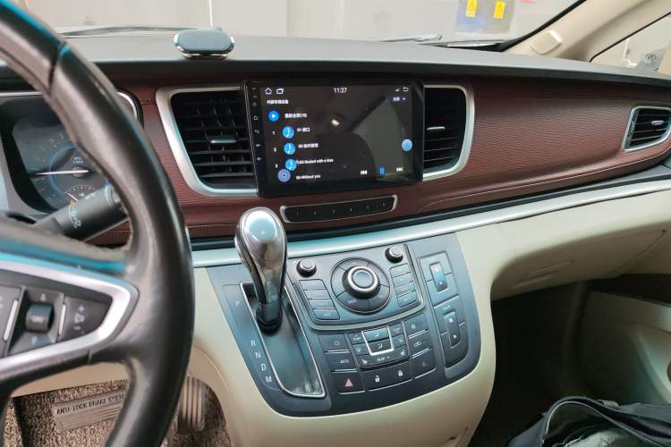 Used Buick GL8 2014 3.0L GT Luxury Business Haoya Edition